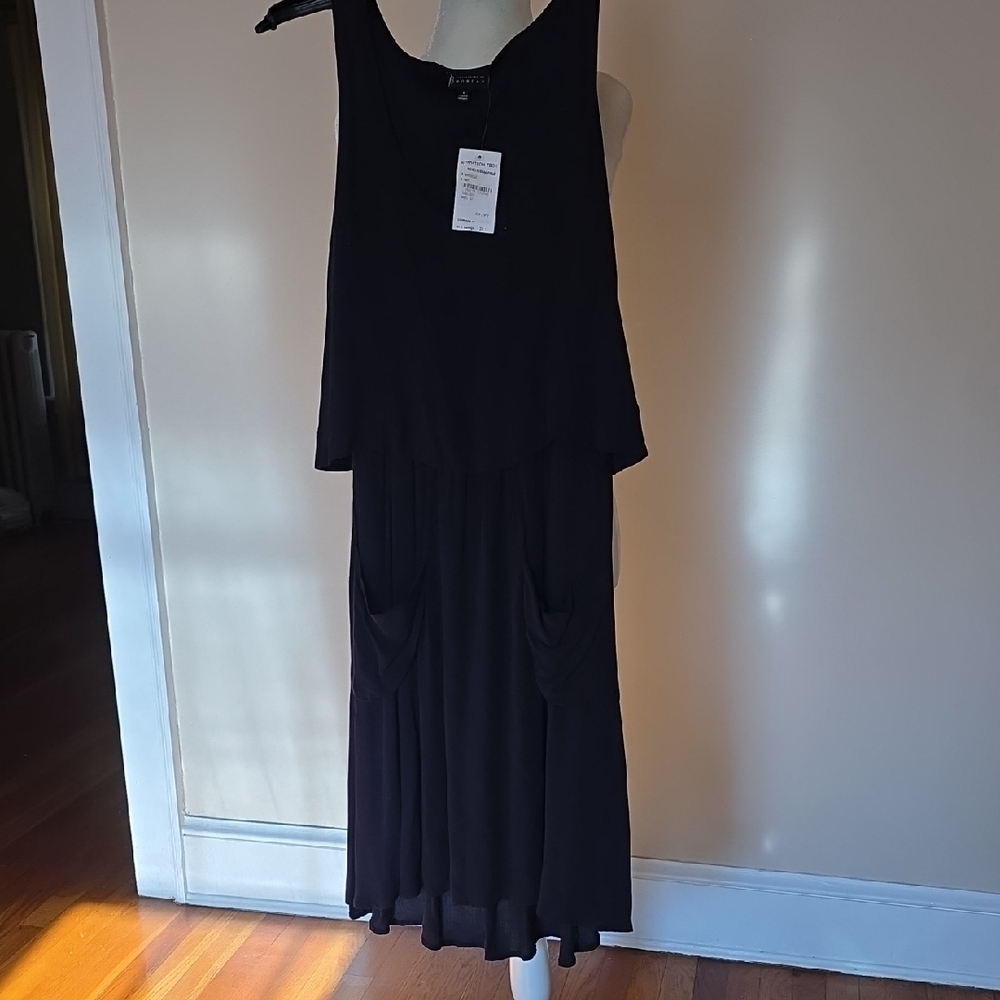 Elegant Black Sleeveless Dress